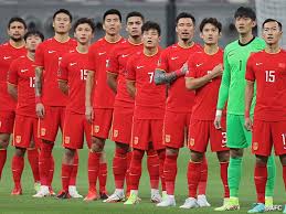 乔-科尔：当年切尔西首回合不敌巴萨后，穆帅痛斥全队没种