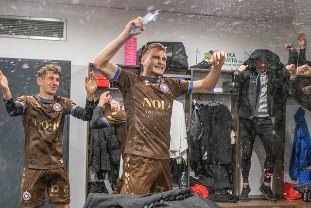 国竞技体育 国竞技体育